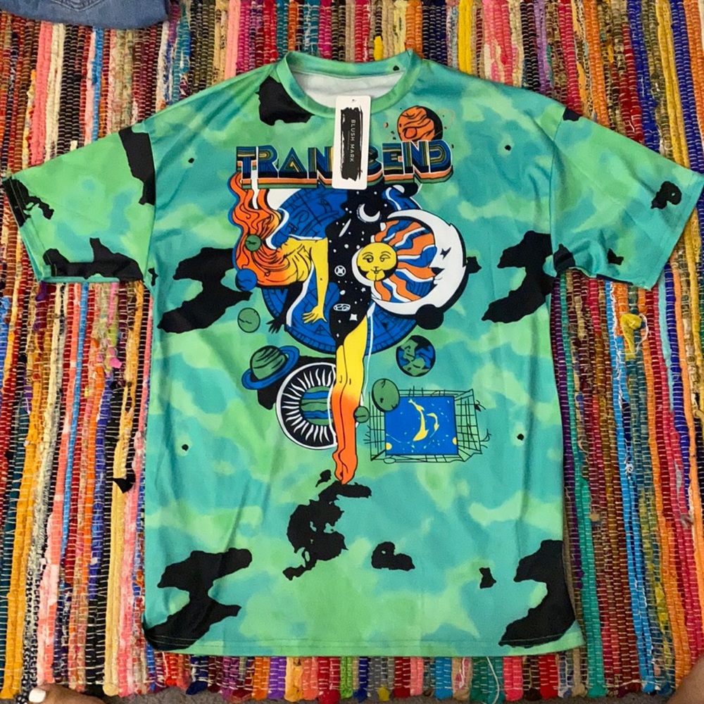 Green Space Graphic Shirt